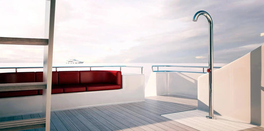 Handheld vs. Fixed Shower Heads: Pros and Cons - Nattura Shower