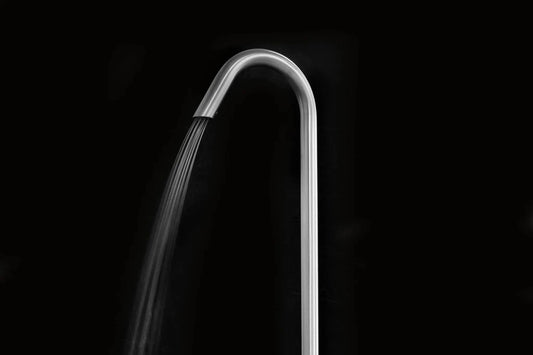Outdoor Shower Columns: Which Finish is Best For You? - Nattura Shower